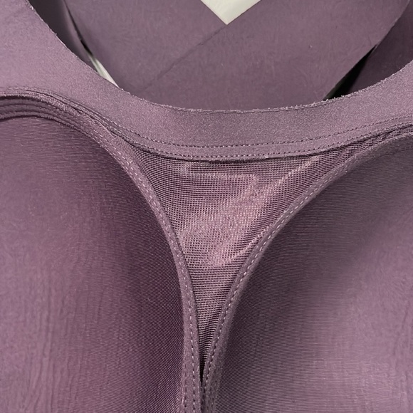 Lululemon Enlite Bra Black Currant - Picture 12 of 12